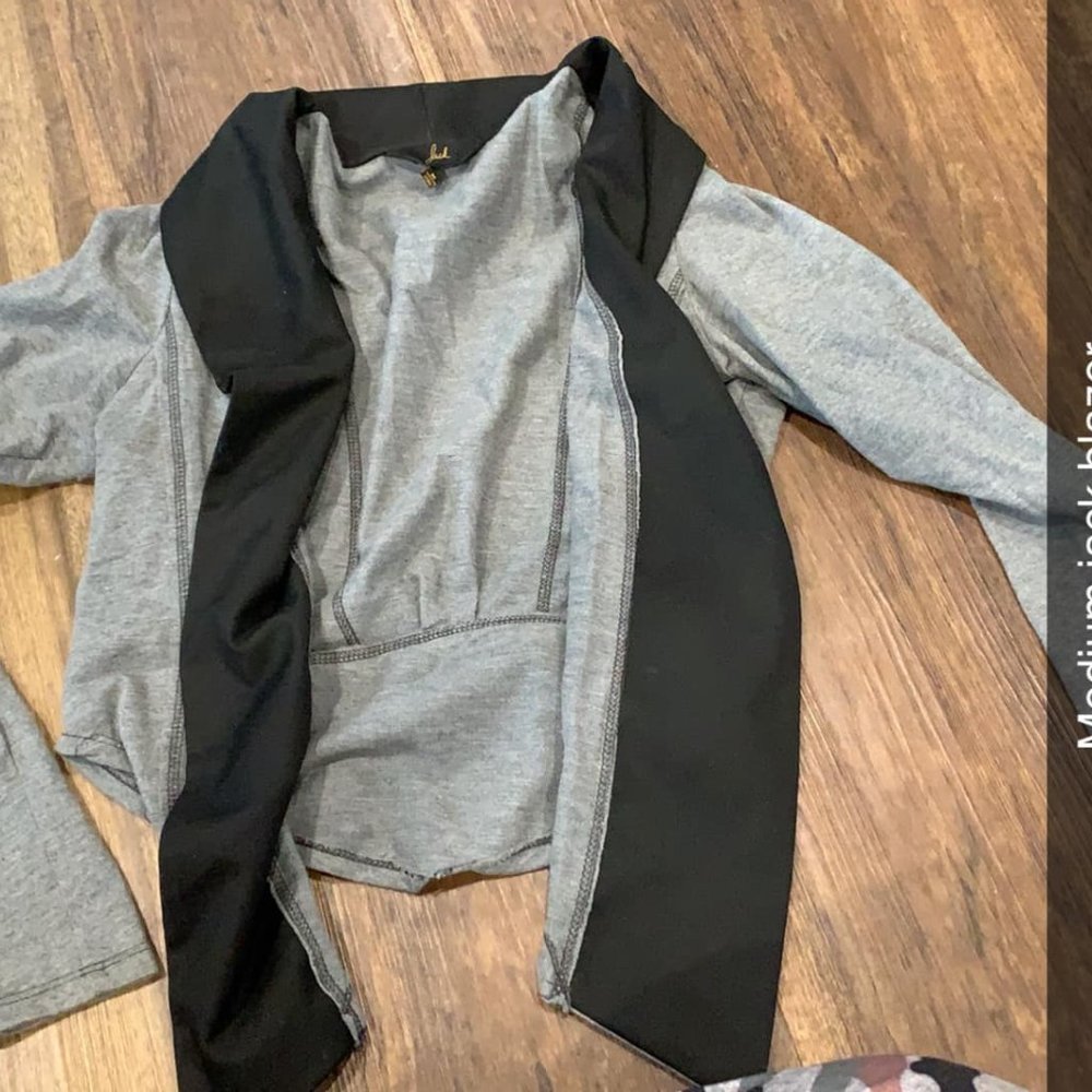 Jack Water fall blazer